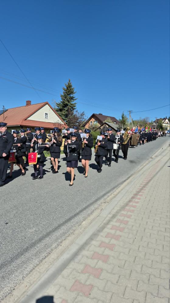 3-maja-wawrzka-016.jpeg